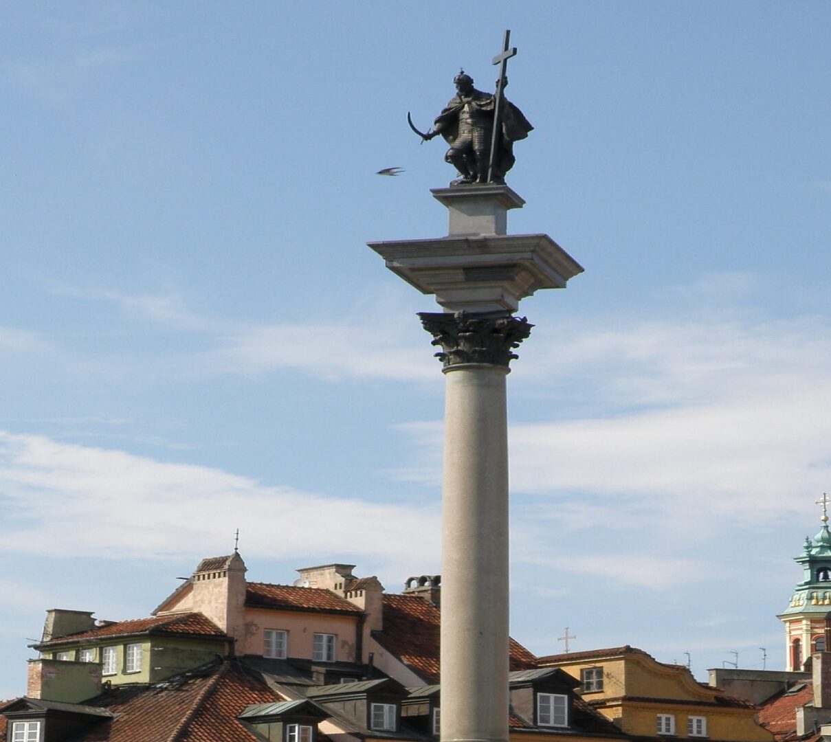 Kolumna Zygmunta, Stare Miasto w Warszawie, Polska. Posąg króla Zygmunta III Wazy na szczycie wysokiej kolumny.