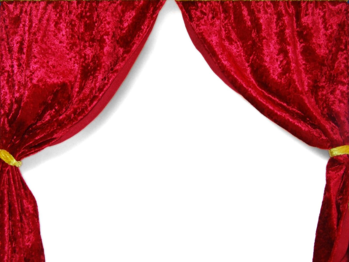 Czerwone aksamitne zasłony odsłonięte odsłaniają białe tło