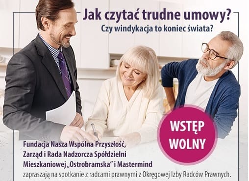 Prawnik wyjaśniający trudną umowę starszej parze; bezpłatna porada prawna