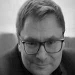 Zdjęcie Marka Mansona, autora „Subtelnej sztuki olewania”