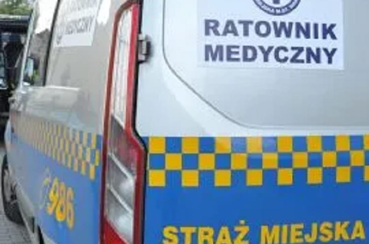 Samochód ratownictwa medycznego Straży Miejskiej, Ratownik Medyczny