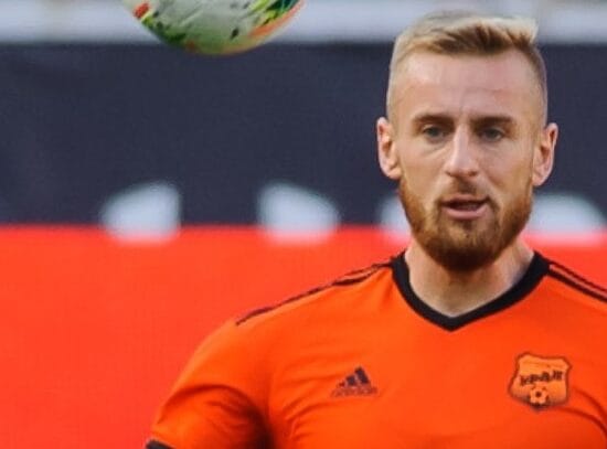 Pomocnik FC Krasnodar Kristoffer Olsson w akcji.