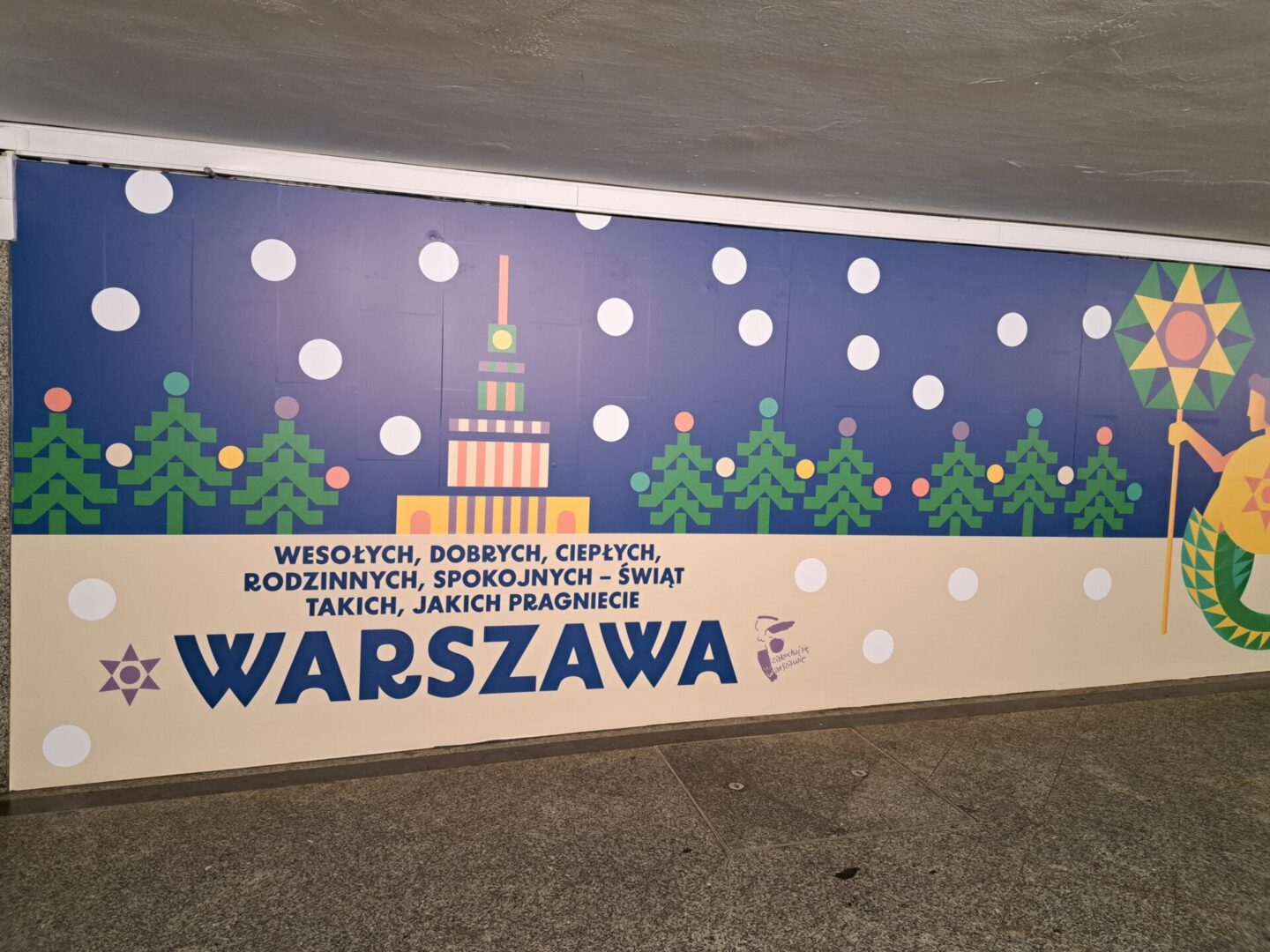 Mural świąteczny w Warszawie: świąteczna ilustracja przedstawiająca Pałac Kultury i Nauki, choinki i syrenę z gwiazdą.