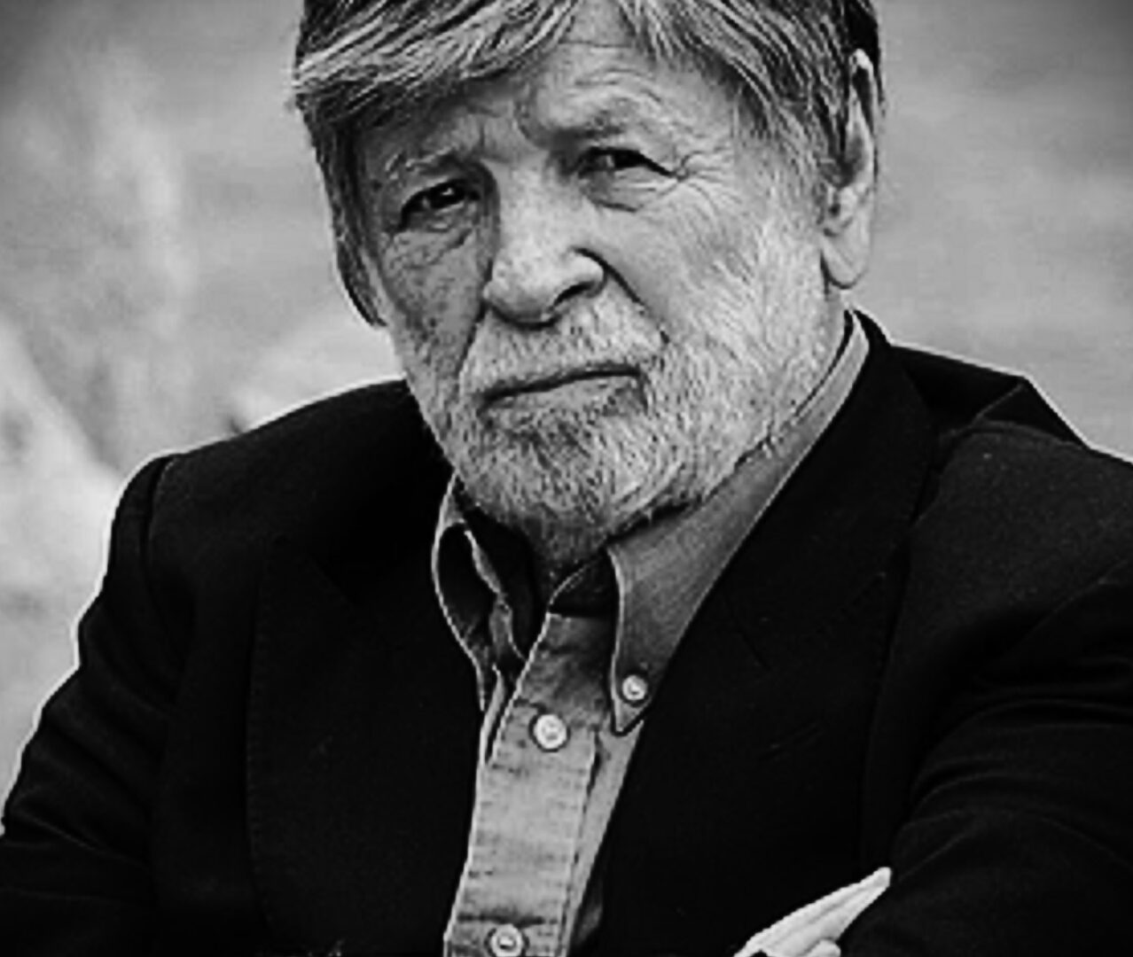 Czarno-biały portret autora Cormaca McCarthy'ego